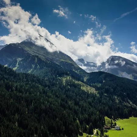 Hotel Hoehlenstein Juns-tux 4*